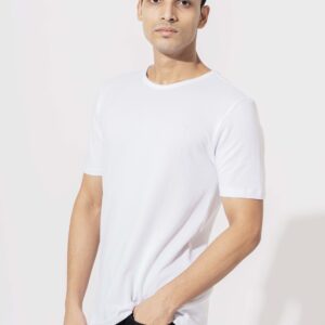 PIQUE T-SHIRT IN WHITE